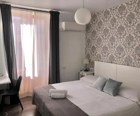 Kasa Katia 2* فالنسيا